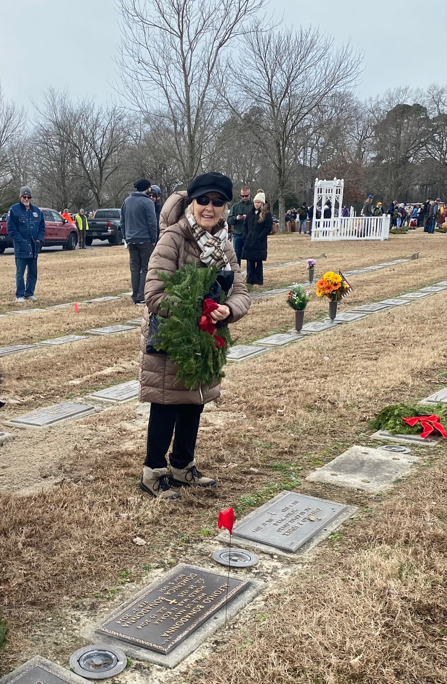 2025 Wreaths Across American Carol Evans