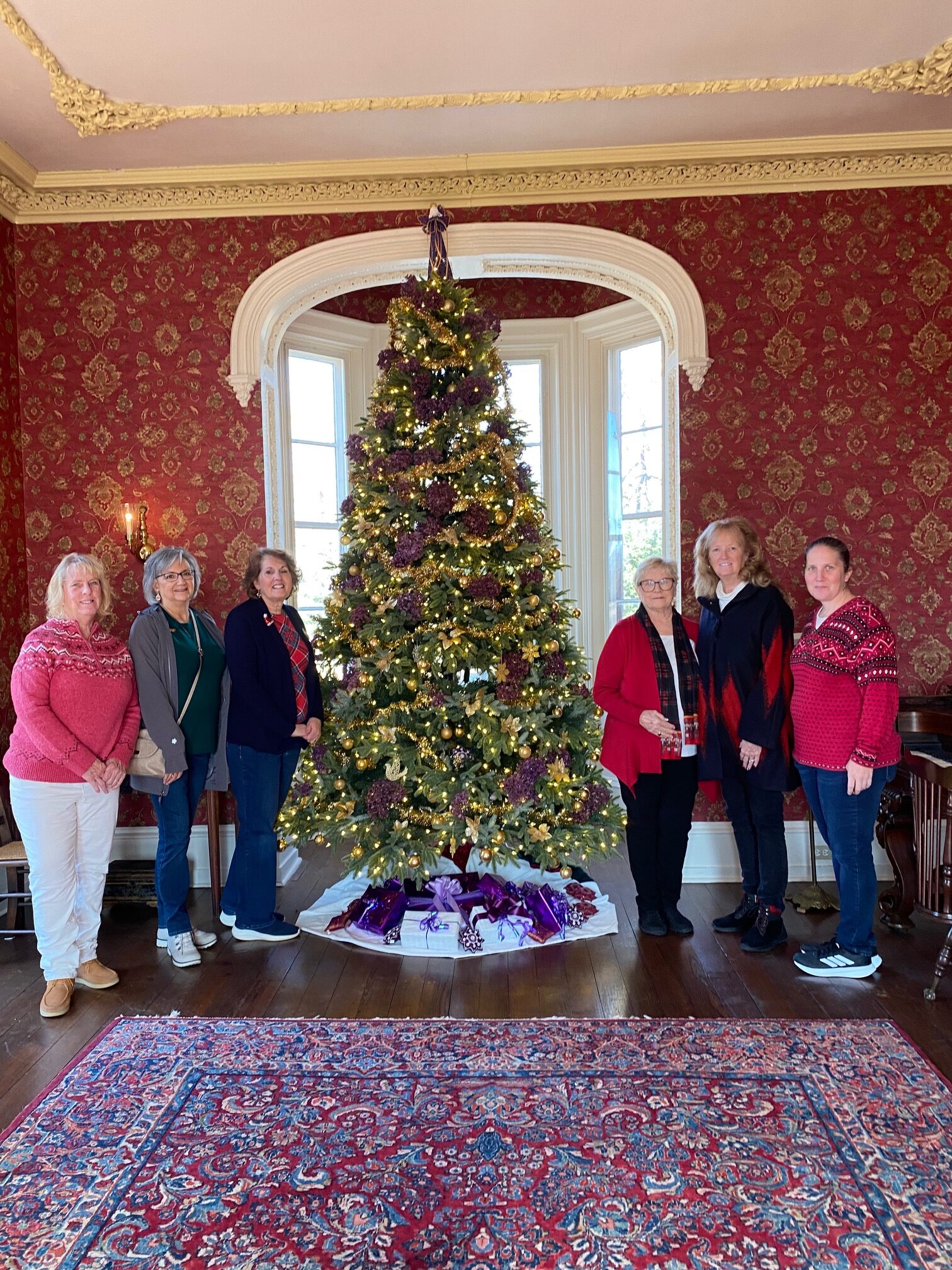 2025 tour at Ross Mansion